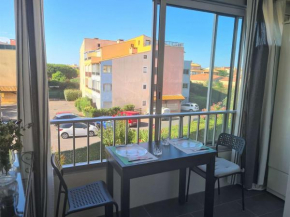Appartement T2 avec Loggia à 500m du Port et Proche Plage - Cap d'Agde - FR-1-249-405